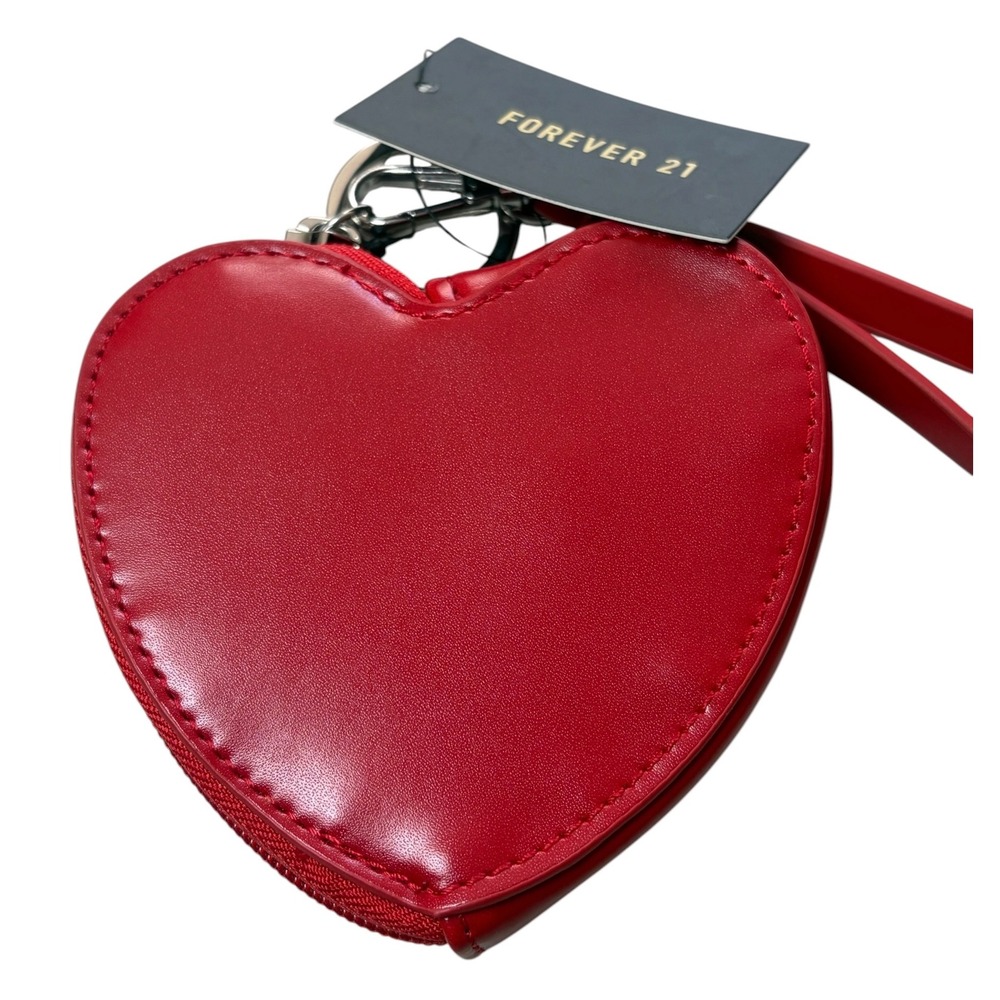 Forever 21 Red Heart Coin Purse Wristlet Keychain New With Tags